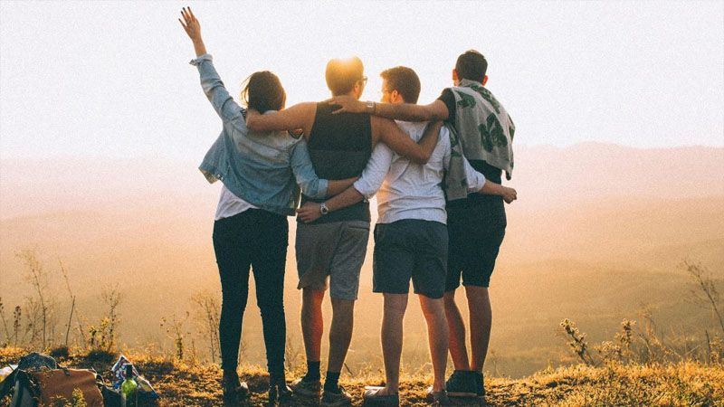 Liburan Seru Bareng Sahabat? Ini 7 Destinasi yang Cocok Buat Kalian
